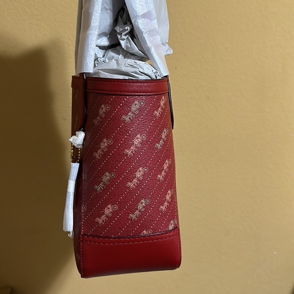 COACH Horse And Carriage Tote 27 With Horse And red - Picture 7 of 13